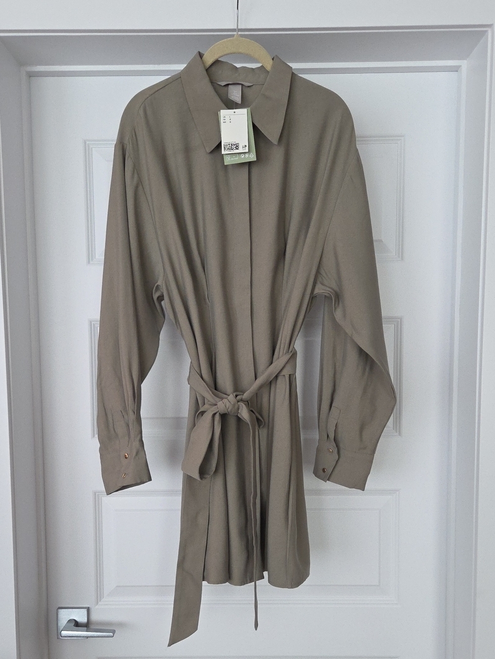 NWT H&M Belted Shirt Dress, Size L